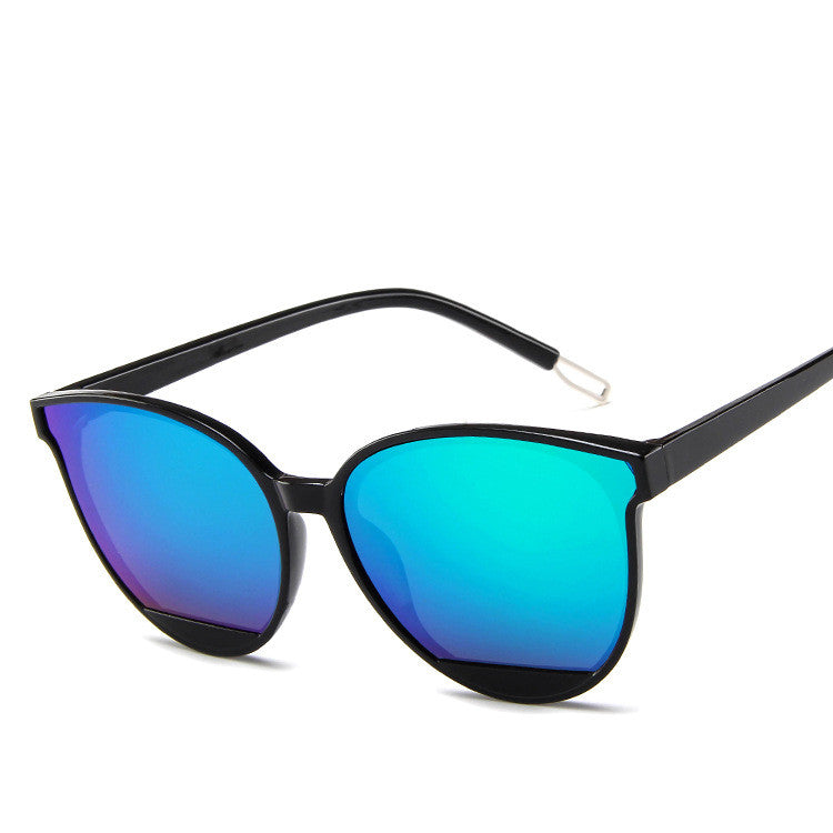 Madajo Ladies Round Frame Sunglasses