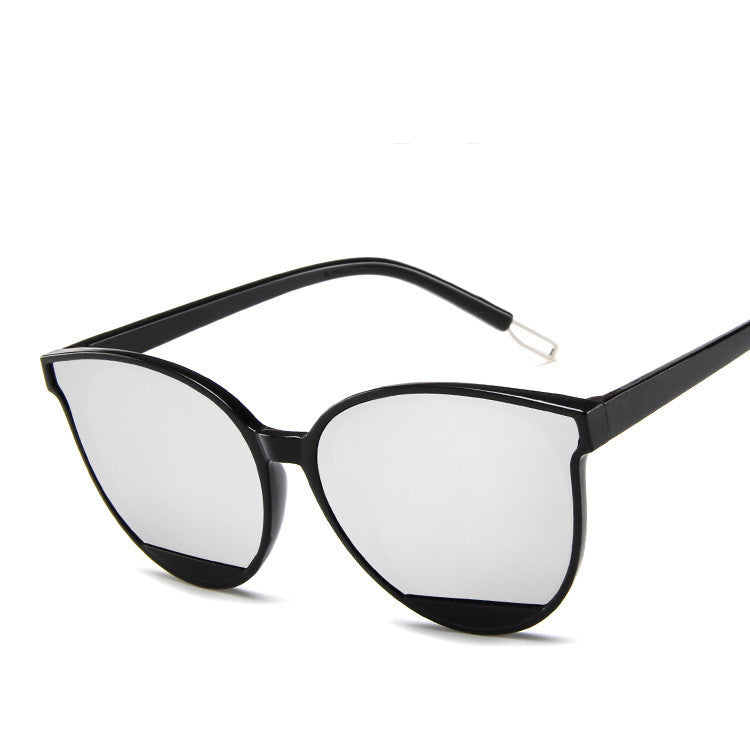 Madajo Ladies Round Frame Sunglasses