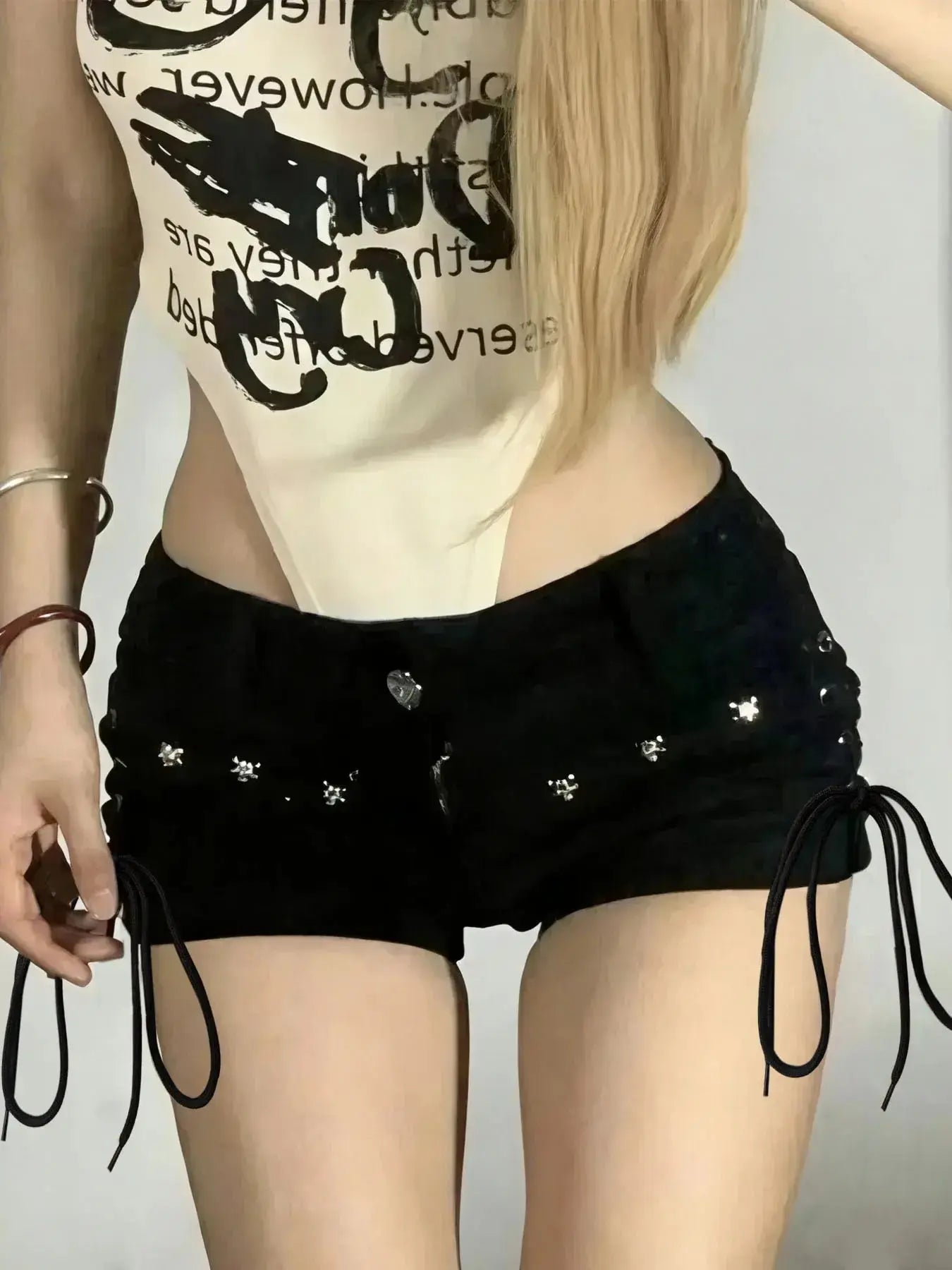 Shorts Mujer con Cordón Estilo Retro Americano – Streetwear. MaDaJo