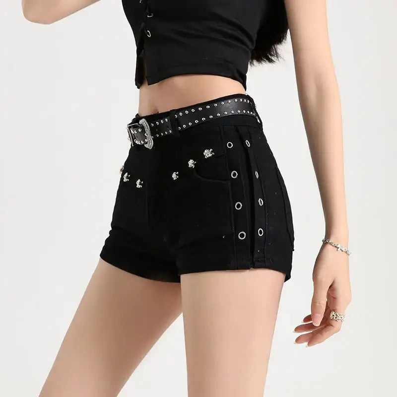 madajo-y2k-low-waist-denim-shorts