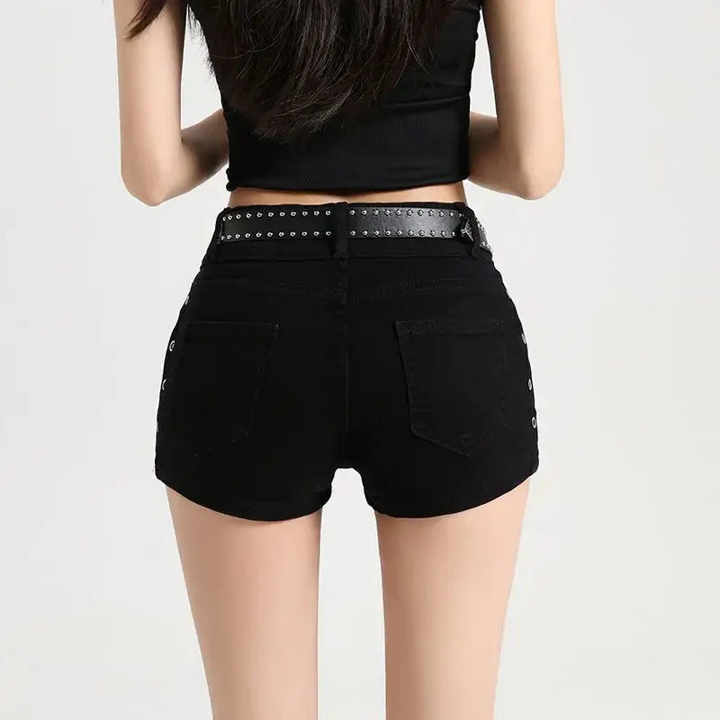 madajo-y2k-low-waist-denim-shorts
